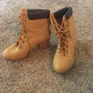 Work style brown booties